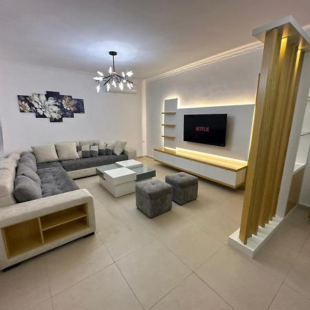 Elby Apartments Berat Exterior foto